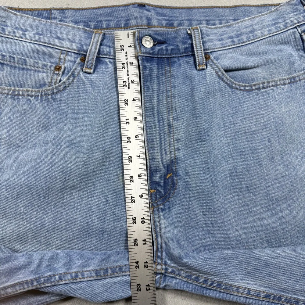 Levis 501 Original Fit Light Wash Denim Jeans Mens 36x30 Straight Leg Pants